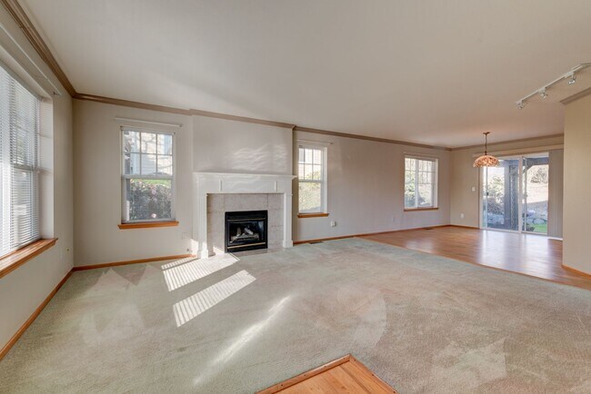 Foto del edificio - Single Level 3 Bed 2 Bath Home