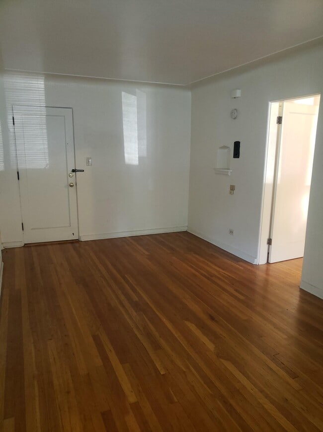 Building Photo - 1350 Fillmore St