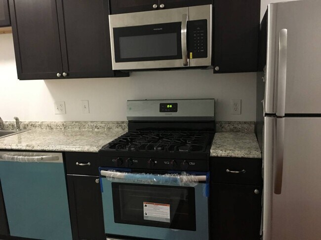 Foto del edificio - 1223 Queen St NE