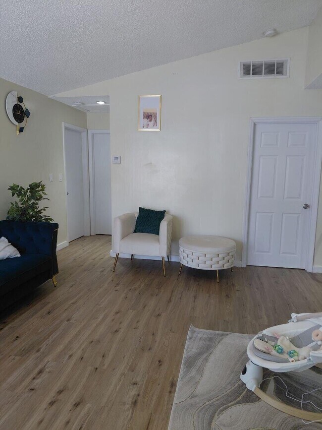 Foto del edificio - 13776 SW 149th Cir Ln