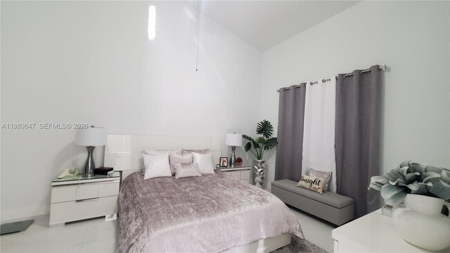 Foto del edificio - 1225 NE 32nd Ave