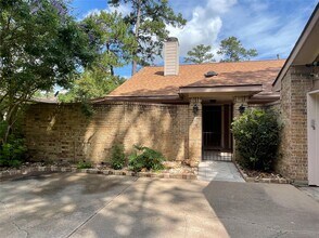 Building Photo - 3602 Chapel Square Dr
