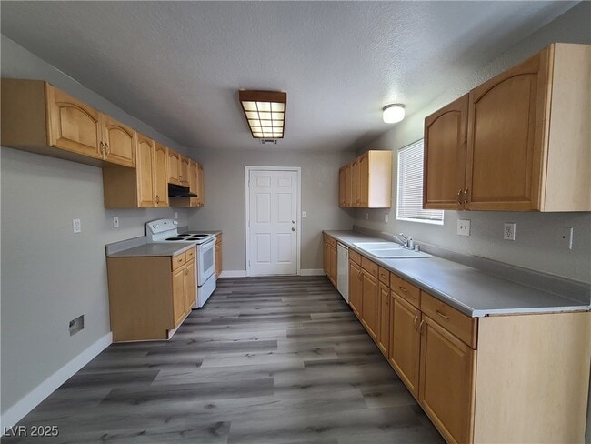 Building Photo - 1030 Marne Ct
