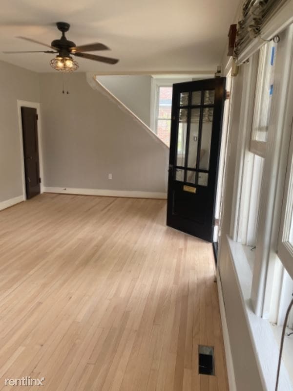 Building Photo - 4 br, 2 bath House - 317 E 1st Ave