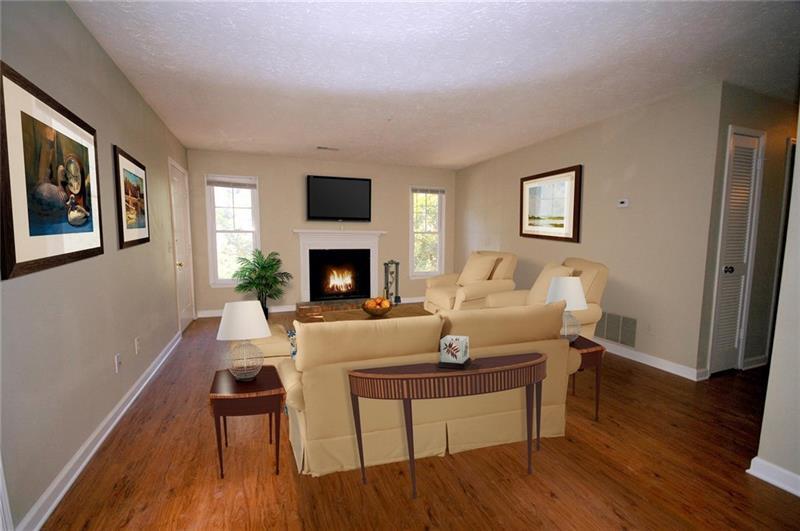 Foto principal - 294 E Burns Ct SW
