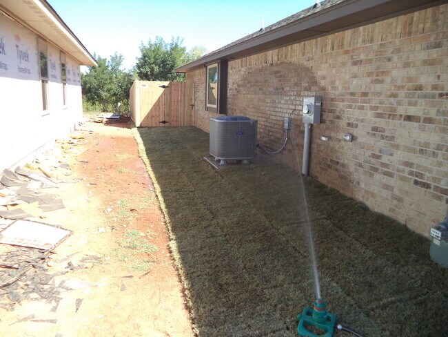 Building Photo - 4203 Eagle Cliff Dr