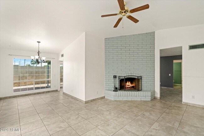 Foto del edificio - 8037 N 40th Ave