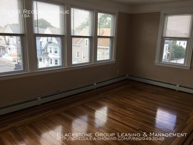 Building Photo - 158 Regent Avenue