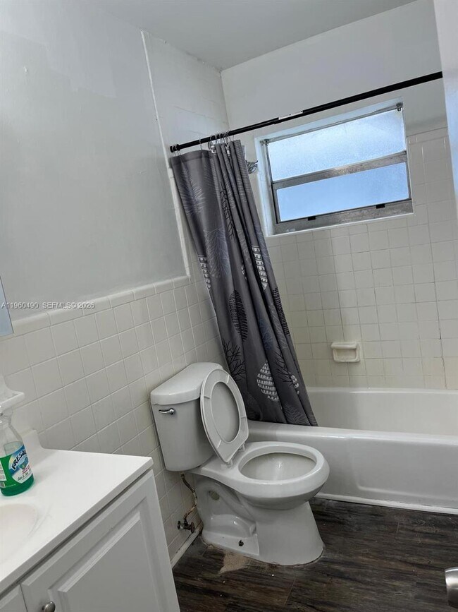 Foto del edificio - 1439 NW 8th Ave