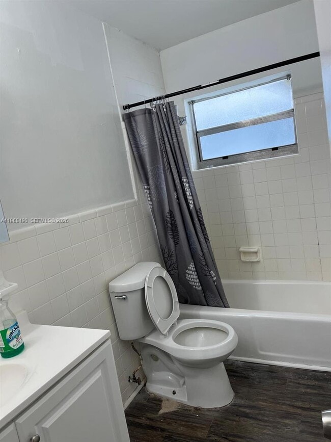 Building Photo - 1439 NW 8th Ave