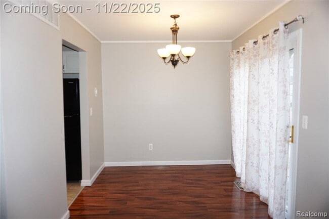 Building Photo - 33647 Bayview Dr