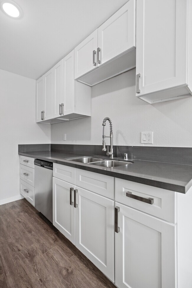 Foto del edificio - 844 W 164th St