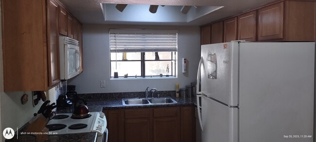 Building Photo - 7200 Pirates Cove Rd