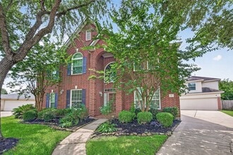 Building Photo - 1415 Kennewick Ct