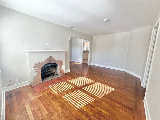 Building Photo - 3301 Rubicon Way