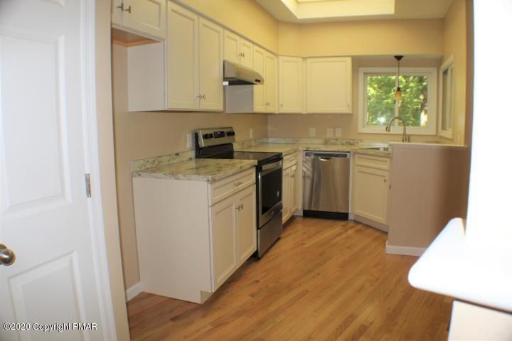 Building Photo - 113 Huntington Dr