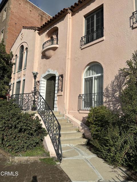 Building Photo - 232 S Berendo St