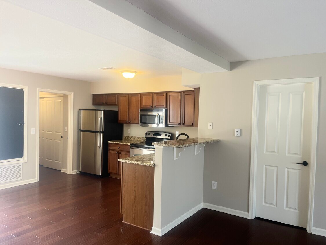 115 Gifford Rd, Columbus, OH 43235 Townhome Rentals in Columbus OH