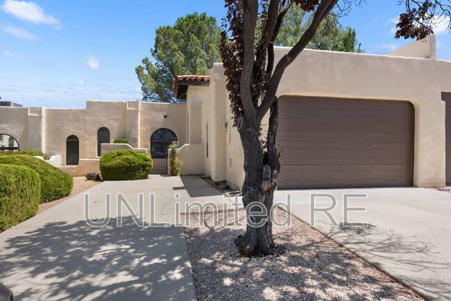 Building Photo - 6135 Crista Lynn Pl