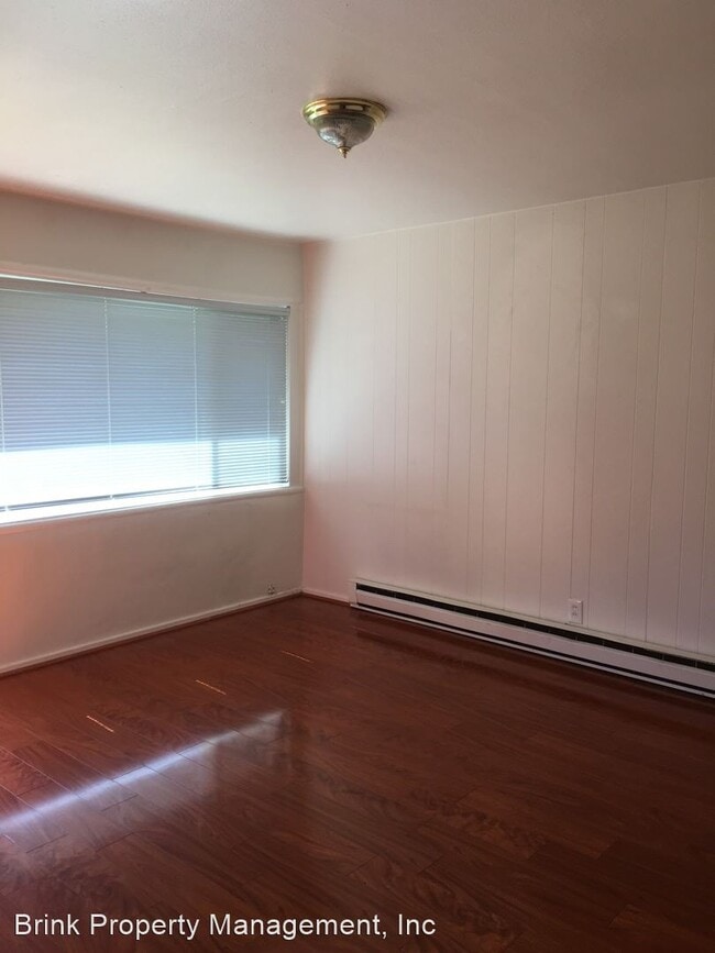 Building Photo - 5632 Delridge Way SW