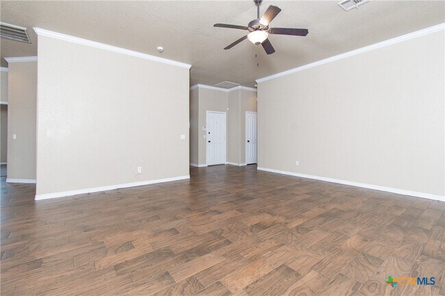 Building Photo - 4300 Lauren MacKenzie Dr