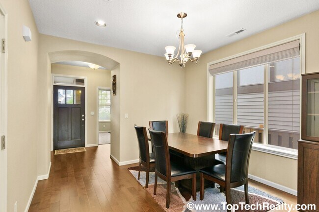 Foto del edificio - Charming Home in Arbor Oaks Community! 3 B...