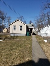 Building Photo - 424-426 Champlain St