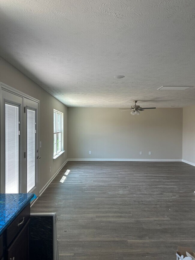 Foto del edificio - Brand new home!