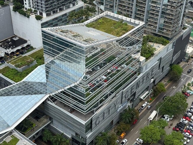 Building Photo - 68 SE 6th St