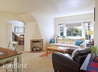 Building Photo - 816 E Pedregosa St