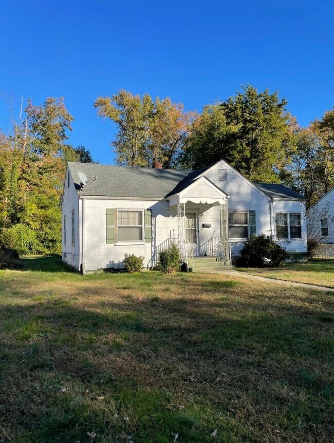 Foto del edificio - 3 bed house in Henrico County! Alle electric, Central HVAC, large yards, laundry Rva North side!
