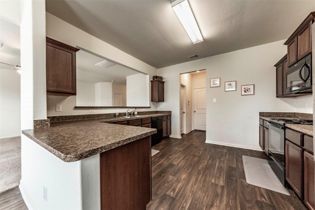 Building Photo - 2809 Seacrest Ln