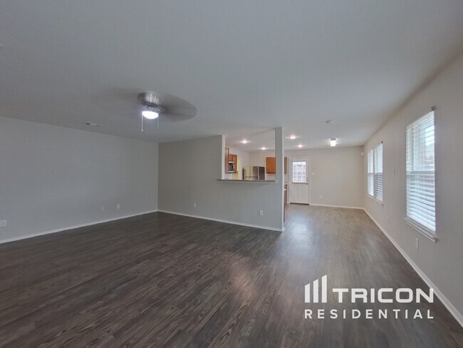 Building Photo - 9025 Puerto Vista Dr