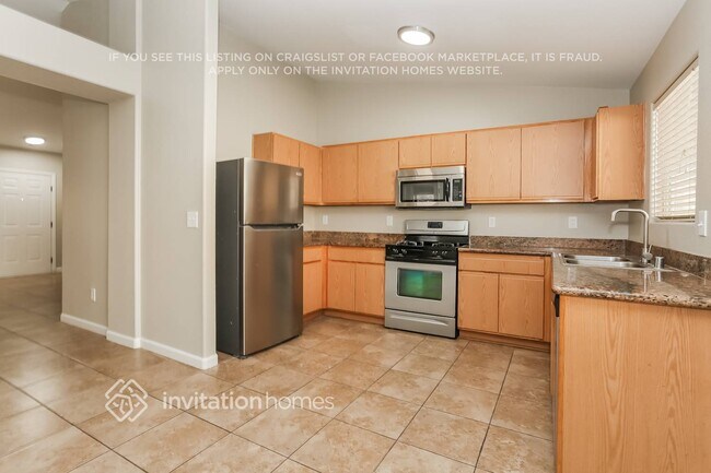 Foto del edificio - 5608 W Raven Creek Ave