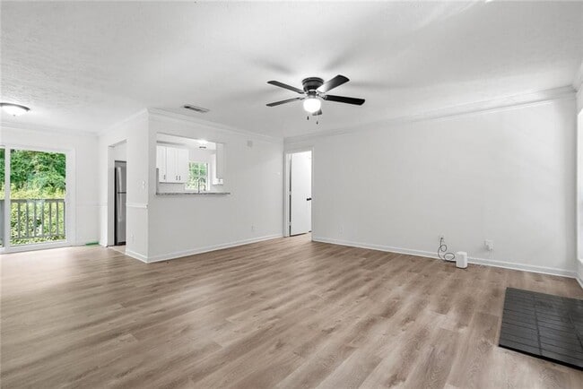 Building Photo - 106 Sterling Ct