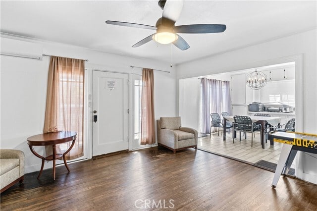 Building Photo - 327 Normandy Pl
