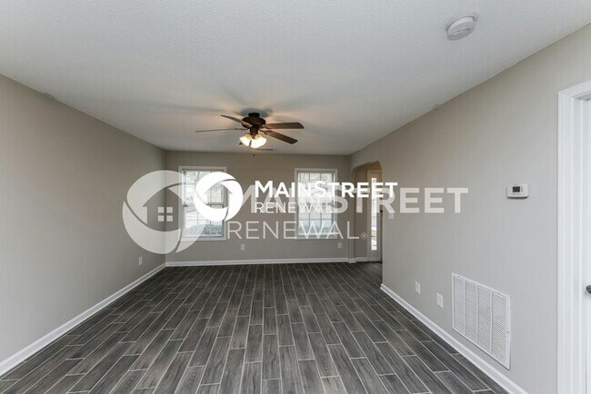 Foto del edificio - 2 Bedroom Pet-Friendly Home in Cartersville, GA with Main Street Renewal
