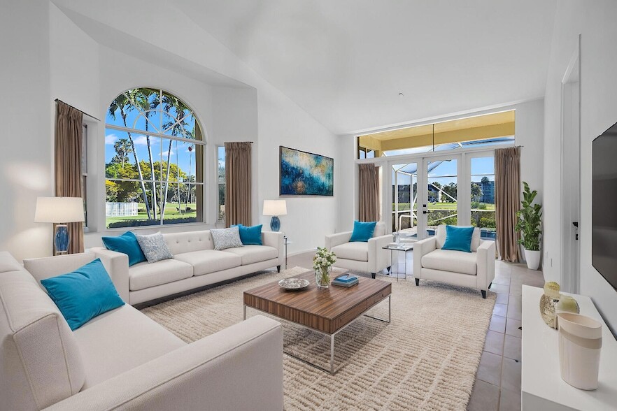 Photo - 608 W Palm Aire Drive Unit