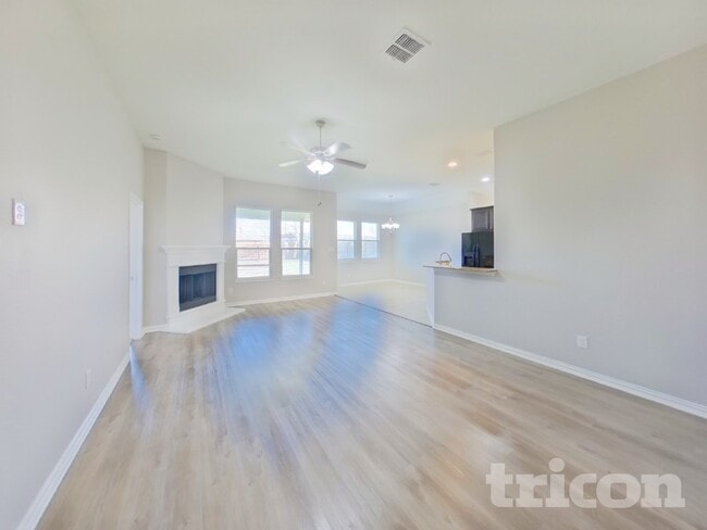 Building Photo - 103 Jennie Ct