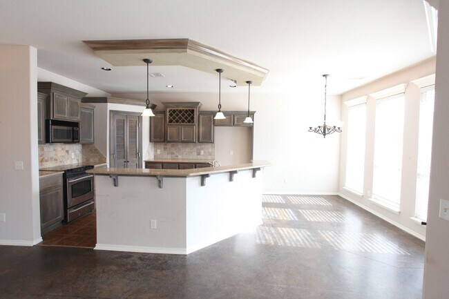 Building Photo - Rustic With A Serene, Modern Flair