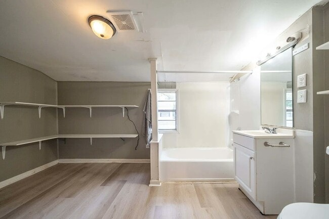 Foto del edificio - 807 Walnut St