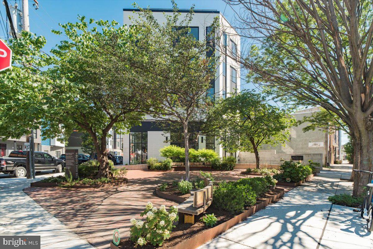 Foto principal - 1405 Frankford Ave