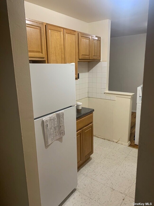 Foto del edificio - 94-10 60th Ave