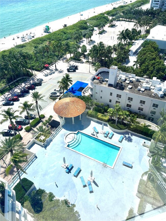 Building Photo - 7330 Ocean Terrace