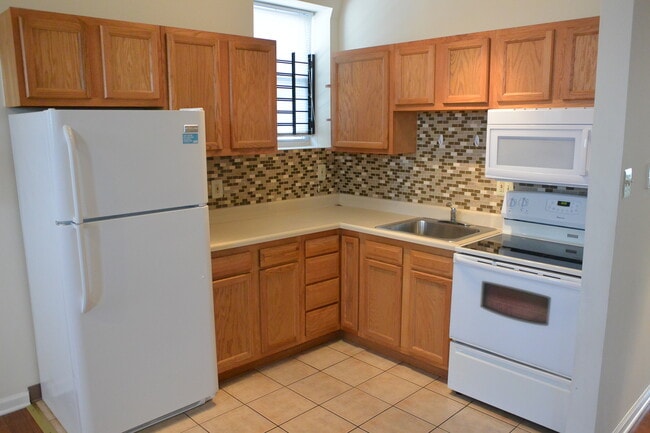 Kitchen - 2301 N Broad St