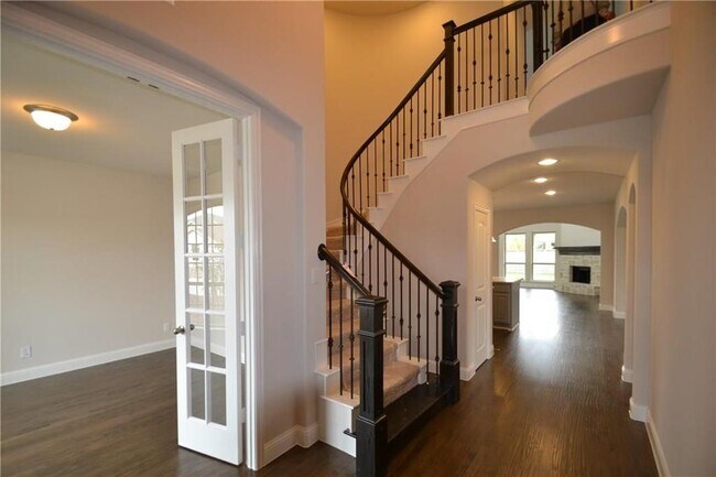 Building Photo - 856 Countryside Way