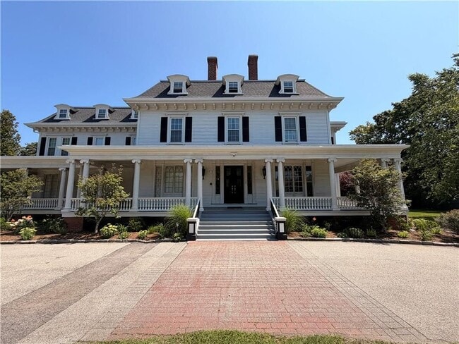 Building Photo - 412 Bellevue Ave