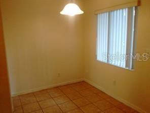 Building Photo - 217 S Moss Rd