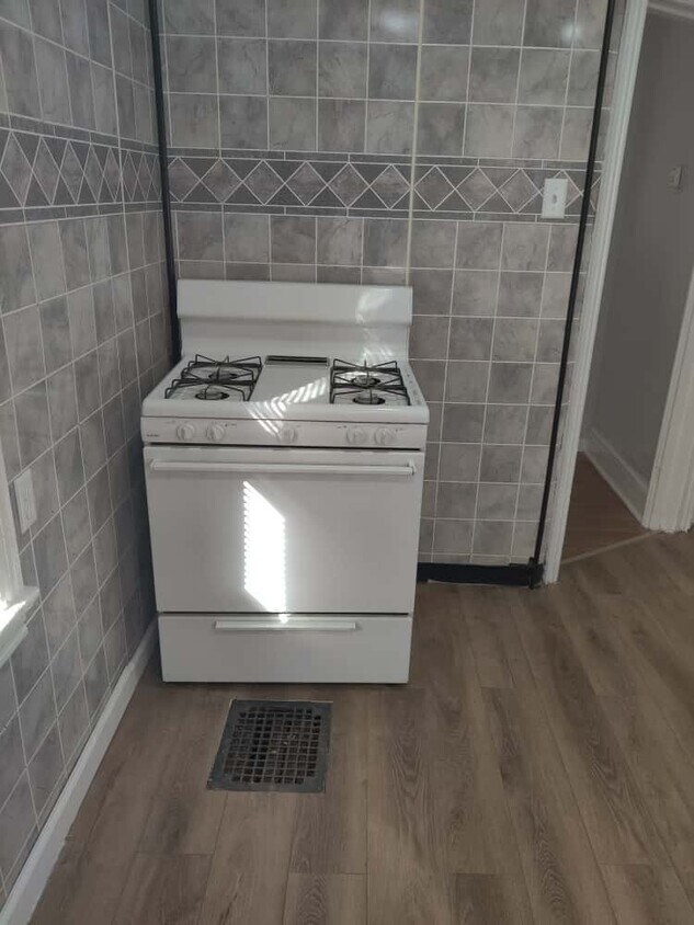 Foto principal - 2170 Conlyn St