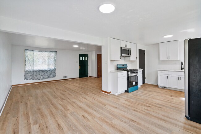 Foto del edificio - 309 Sebring Ave